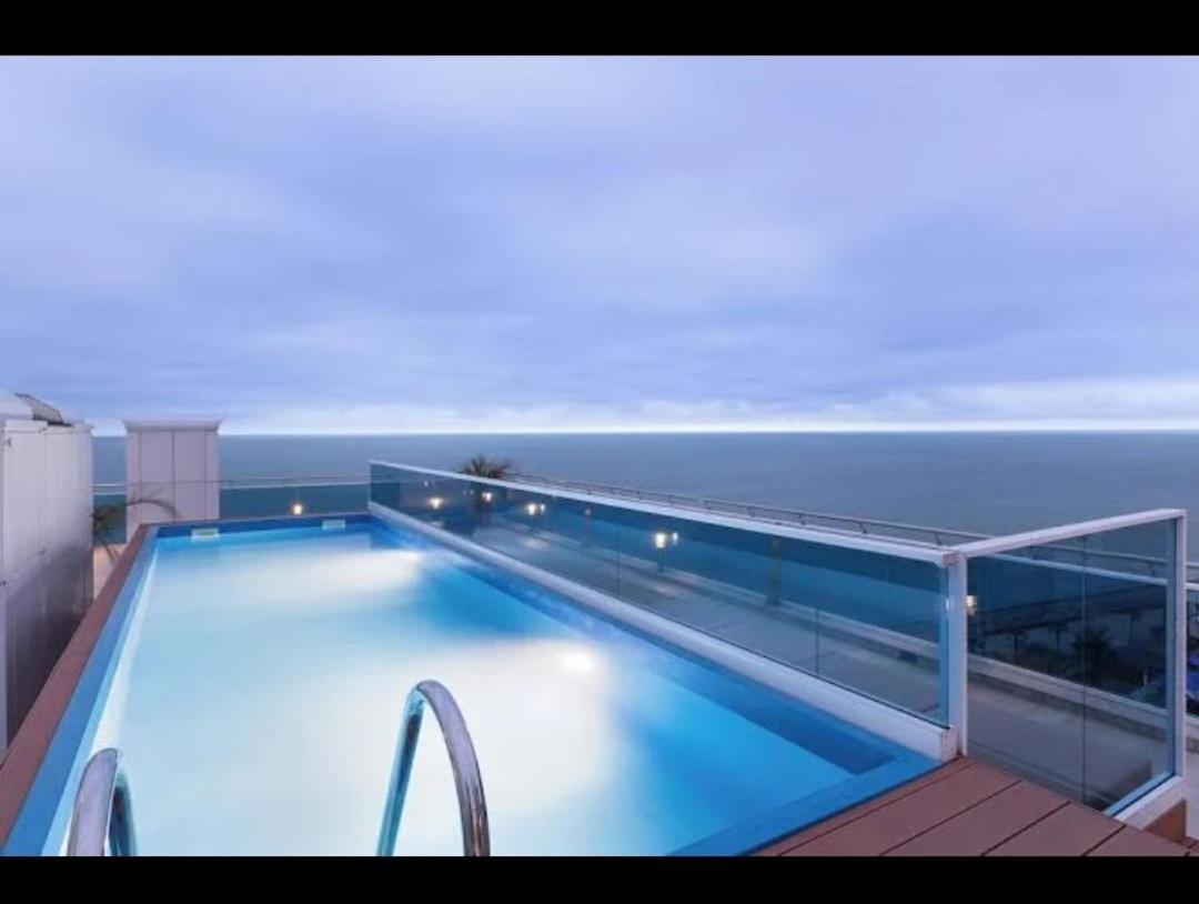 Sunrise Apart-Hotel Batumi Exterior photo